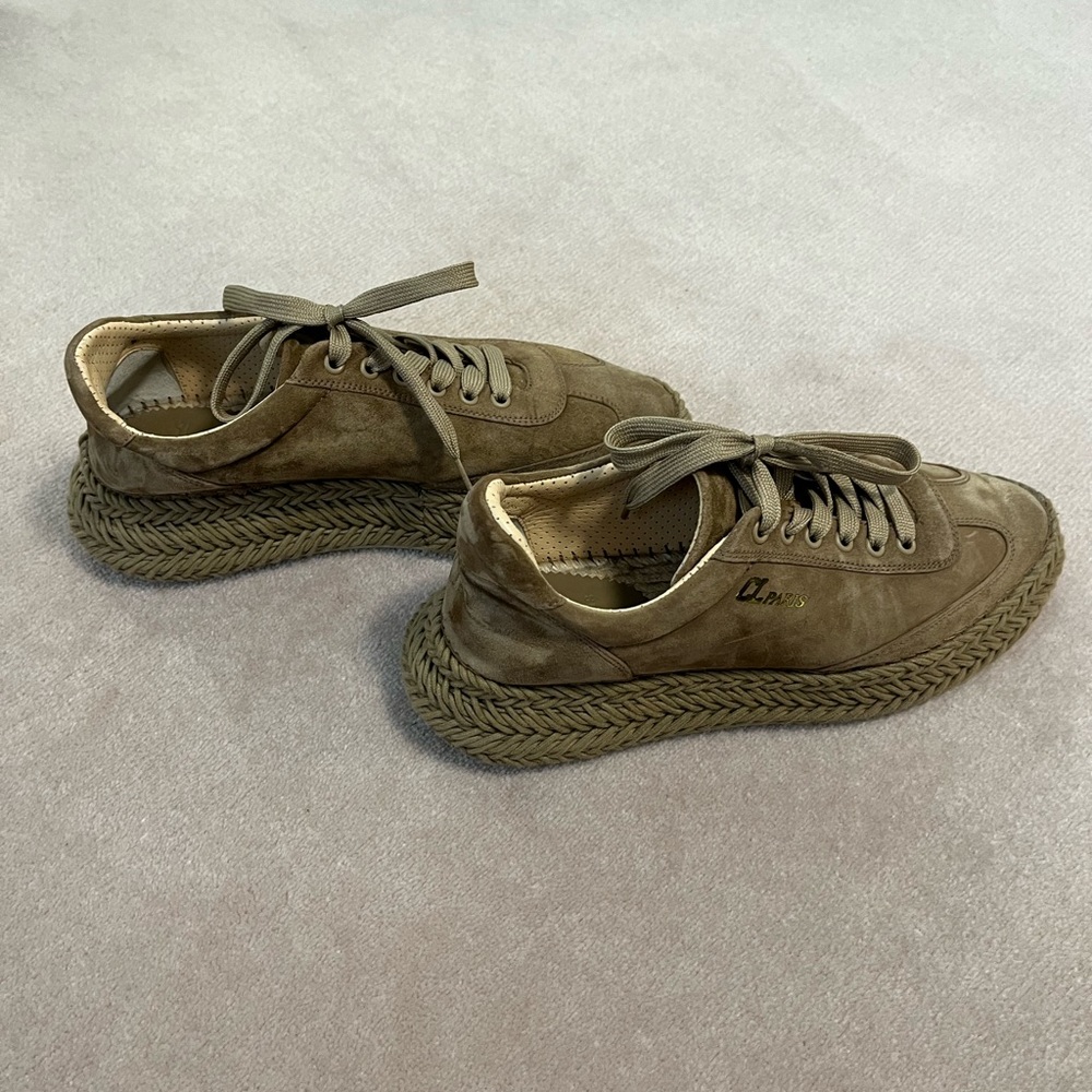 Christian Louboutin Tan Suede Platform Sneakers - Picture 8 of 9